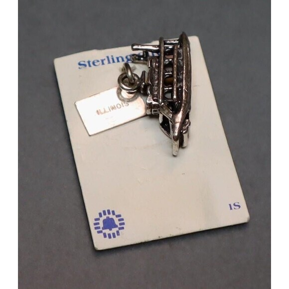 Sterling Paddle Wheel Boat Charm Illinois NOS on Card - Picture 2 of 4